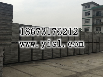 復(fù)合輕質(zhì)隔墻板堆放